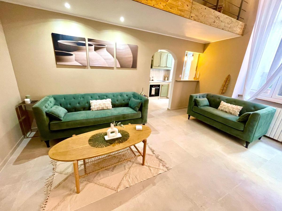 Spacious Loft, Duplex, Old Town, 3 Bedrooms - Easy Check-In Ницца Экстерьер фото